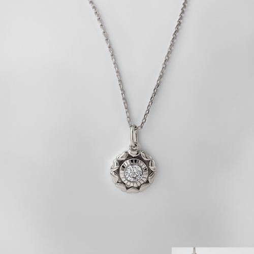 Silver Wheel Of Heart Pendant with Chain